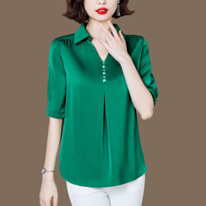 Lapel mulberry silk top for women in spring and summer new noble silk shirt mother fashionable slim short-sleeved shirt 
Lapel mulberry silk top for women in spring and summer new noble silk shirt mother fashionable slim short-sleeved shirt
