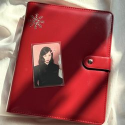 Xiaohongshu Same Style Red Snowflake A5 Loose-Leaf Leather Card Album Four-Grid 3inch Small Card Polaroid Photo Storage Album Xiaohongshu Same Style Red Snowflake A5 Loose-Leaf Leather Card Album Four-Grid 3inch Small Card Polaroid Photo Storage Album