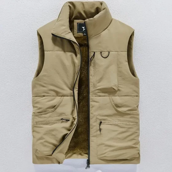 New plush thickened vest for men in autumn and winter warm windproof vest casual outdoor large size vest jacket for men
New plush thickened vest for men in autumn and winter warm windproof vest casual outdoor large size vest jacket for men
