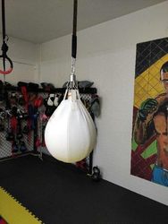 Children's boxing sandbag boy hanging professional training Children's boxing sandbag boy hanging professional training