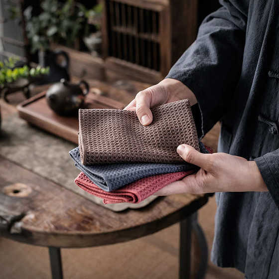 Simple and elegant tea towel Zen tablecloth Kung Fu tea set Tea ceremony accessories High-end tea table tea table rag Chinese absorbent tea cloth
Simple and elegant tea towel Zen tablecloth Kung Fu tea set Tea ceremony accessories High-end tea table tea table rag Chinese absorbent tea cloth