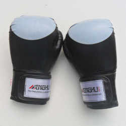 Gloves adult gloves fighting fitness manufacturer mma supplies fitness fitness boxing direct supply supplies sandbag gloves Gloves adult gloves fighting fitness manufacturer mma supplies fitness fitness boxing direct supply supplies sandbag gloves