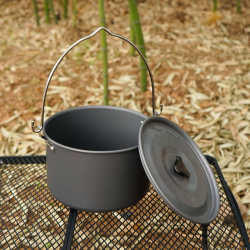 Outdoor hanging pot camping pot large size barbecue soup pot self-driving portable pot outdoor cooking utensil set picnic non-stick pot Outdoor hanging pot camping pot large size barbecue soup pot self-driving portable pot outdoor cooking utensil set picnic non-stick pot