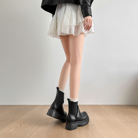 2025 autumn and winter new thick-soled Chelsea short boots round toe temperament Korean style street fashion boots for women's mid-tube
2025 autumn and winter new thick-soled Chelsea short boots round toe temperament Korean style street fashion boots for women's mid-tube
