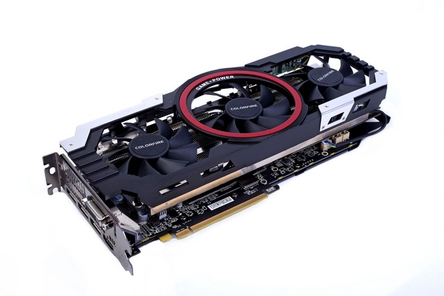 坚守大红圈设计 镭风rx 580 ustorm上市