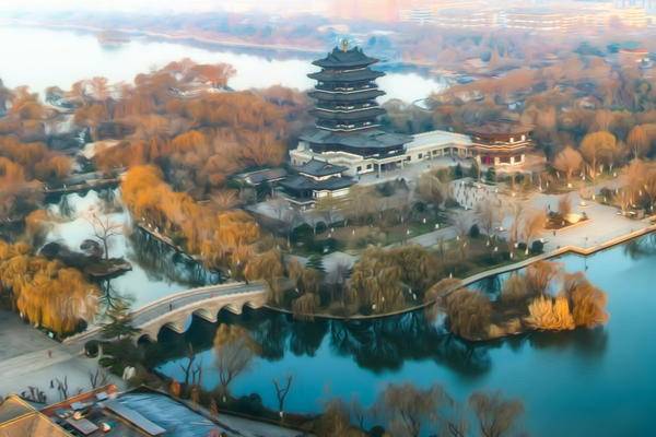 济南:城市上空的一年半载