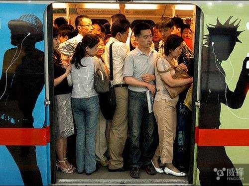 广州地铁也要设置女性车厢了 你有什么看法？