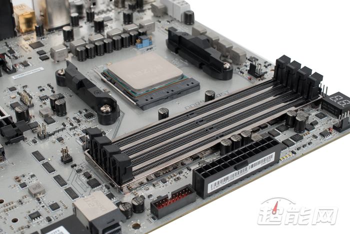 AMD 400芯片组信息现..