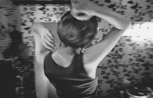 失恋了?用这些耳机抚慰心灵