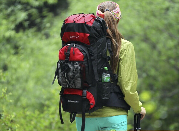 除了登山以外,登山包在其他探险中也起着很大的作用