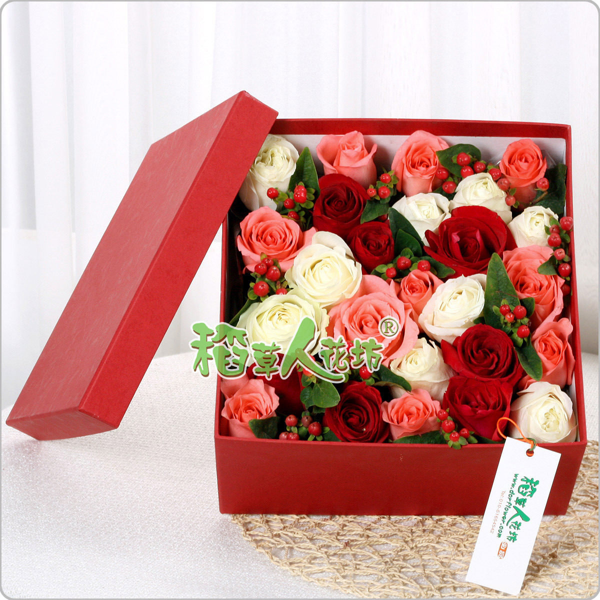 北京鲜花店 北京圣诞节鲜花 鲜花速递 北京玫瑰花盒 hl10001