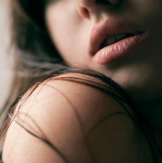 爱逛街为您找到小脚休闲裤相关的宝贝,您可以在下面的板块中挑选喜欢