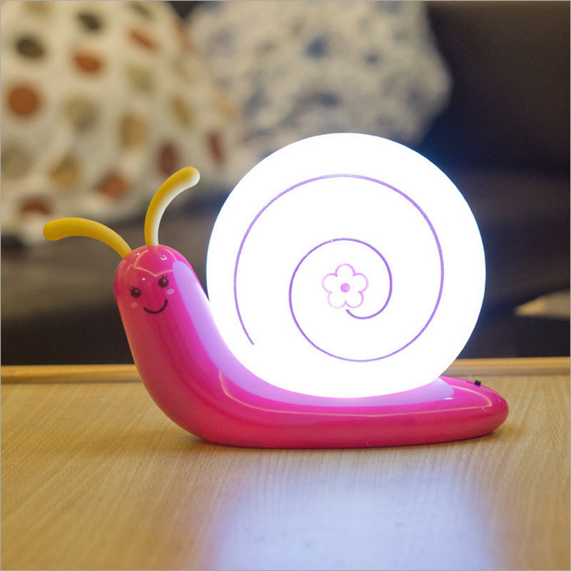 内置发声器,按下就可以说:i love you~ 去购买 创意蜗牛灯:小蜗牛也有
