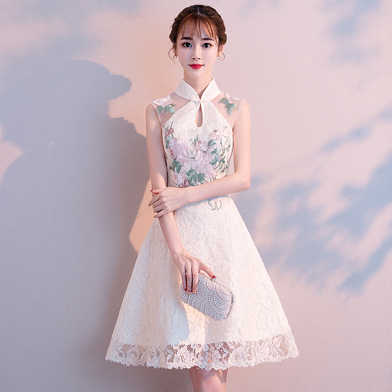 Buy Chinese bridesmaid dress girl 2021 new autumn champagne short young ...