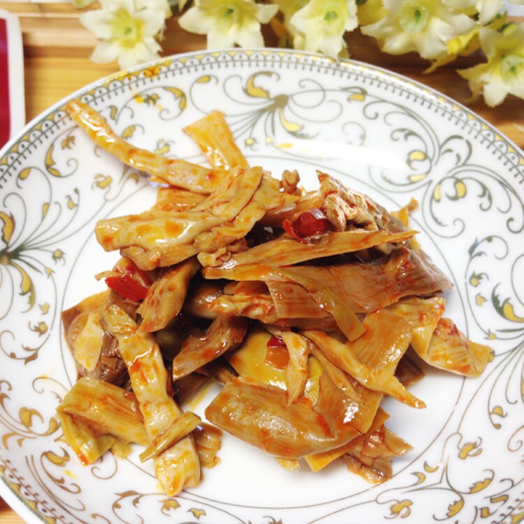 宋袁五香卤笋238g 香辣红油新鲜春笋丝片菌零食即食小包装 50包邮