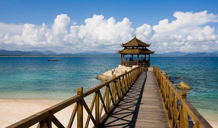 海南三亚四季如夏的度假天堂