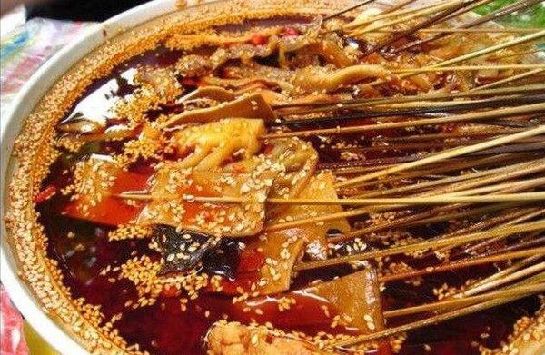 街边那一碗传奇串串香