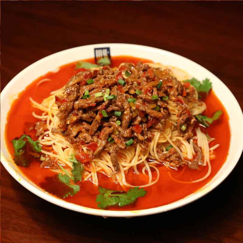 老万县泡椒牛肉丝麪重庆万州特产名小吃麪条挂麪方便食品面