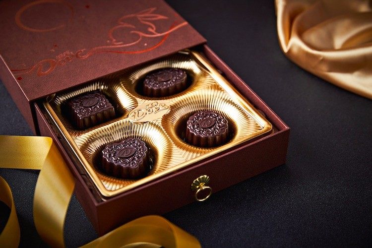 巧克力也能跨界,德芙月饼的尝鲜体验