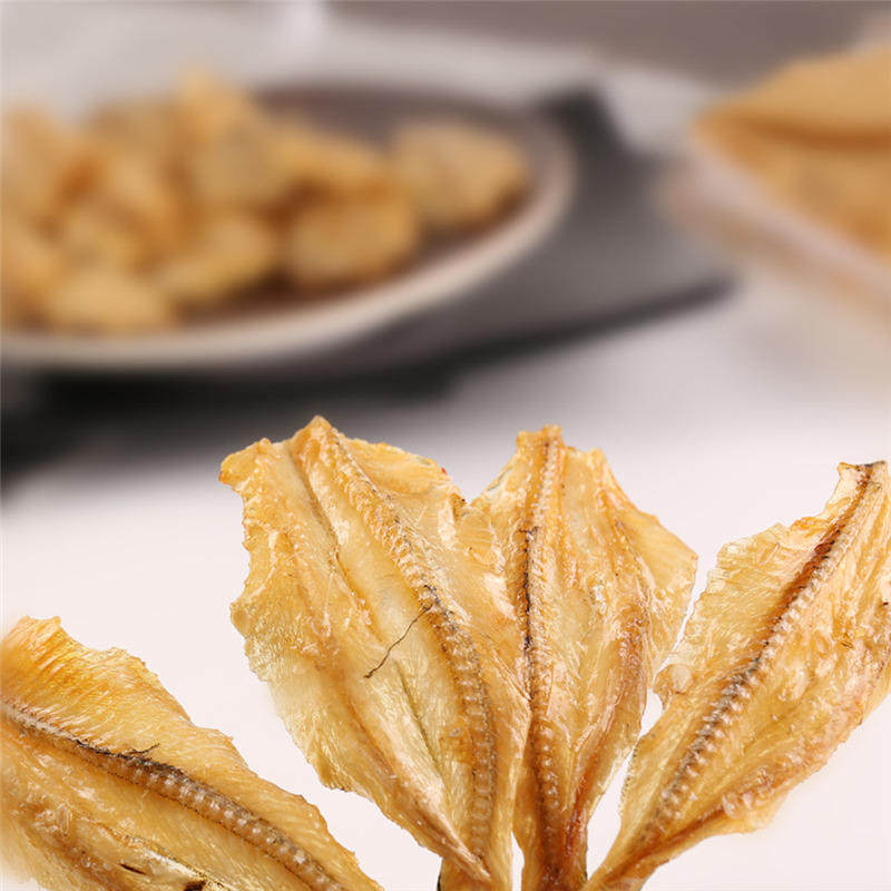 日本进口零食品 玛丽斯 芝麻香脆沙丁鱼干71g 休闲小吃小鱼仔鱼干