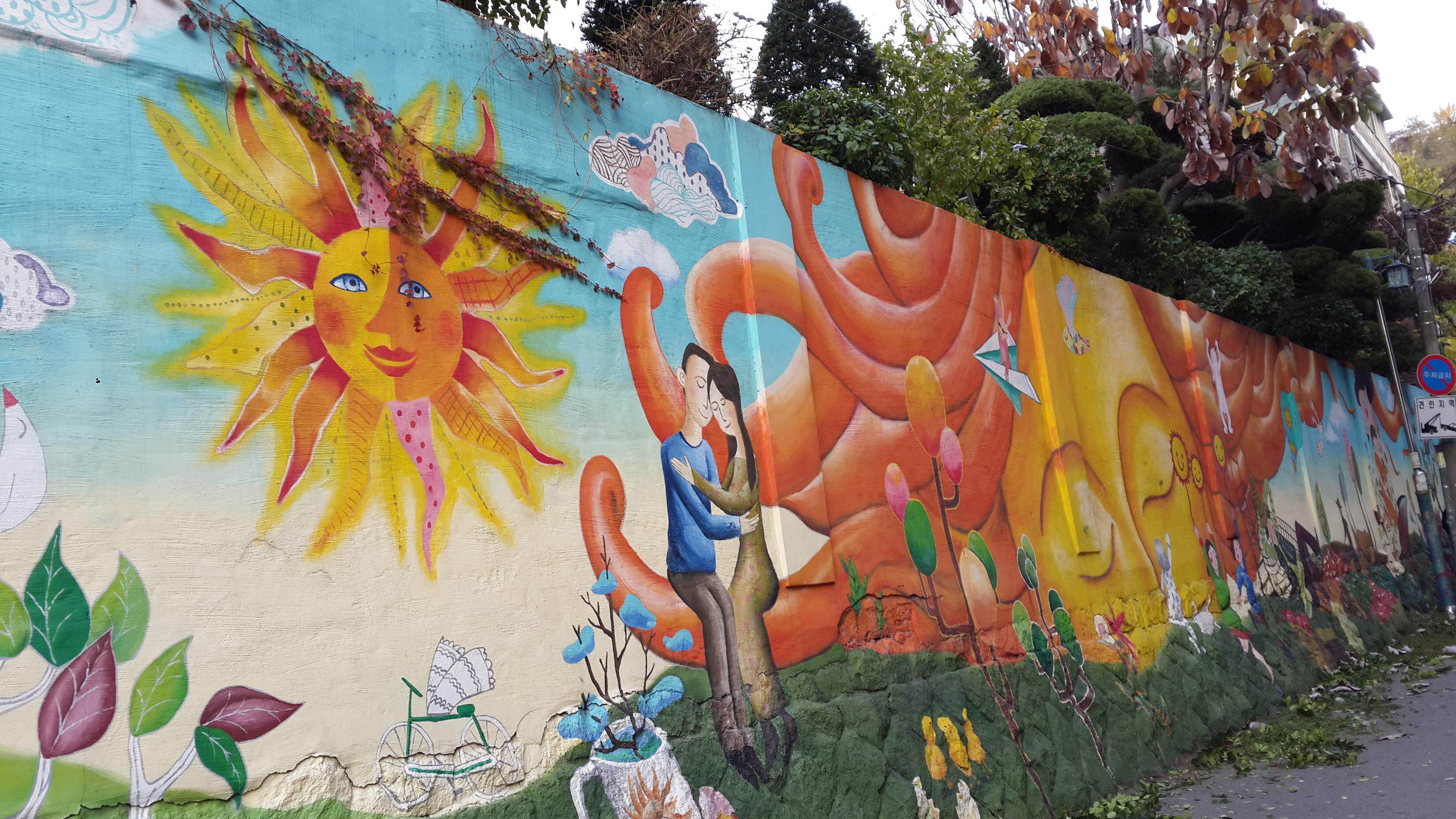 寻找你的锦鲤大王——首尔梨花壁画村!