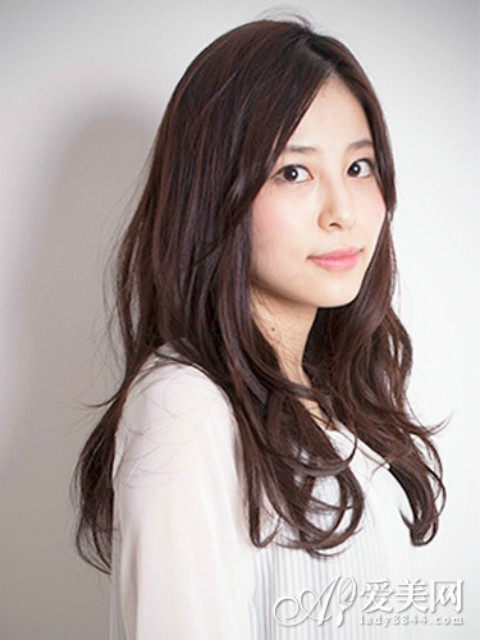 无刘海中长发瞬间修颜 蜕变美少女