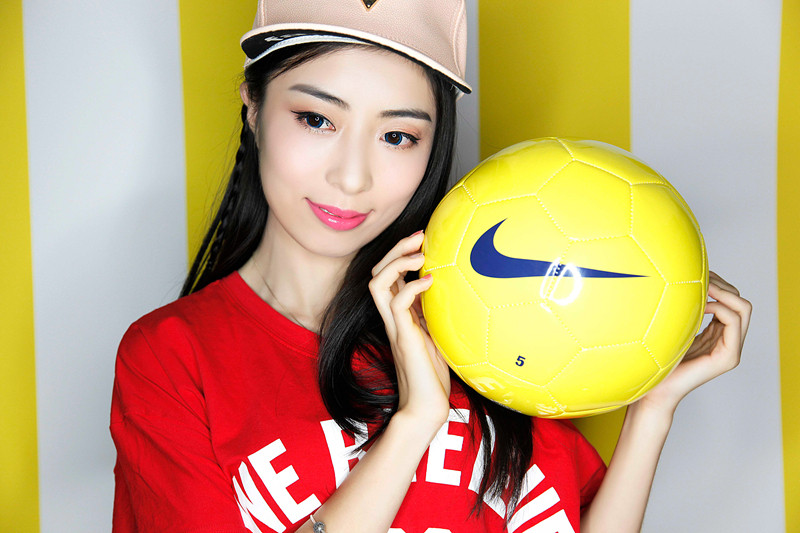 【晒太阳的瞳瞳】嗨翻奥运,运动足球宝贝妆容