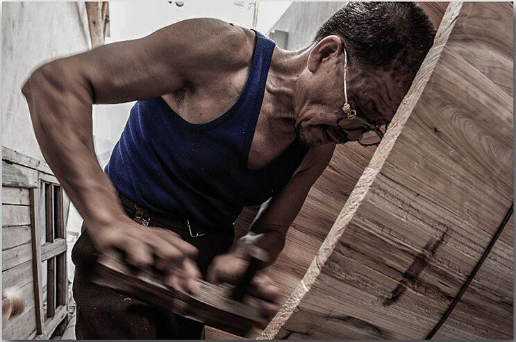 【绅分享】最让人感动,是默默坚守的老匠人