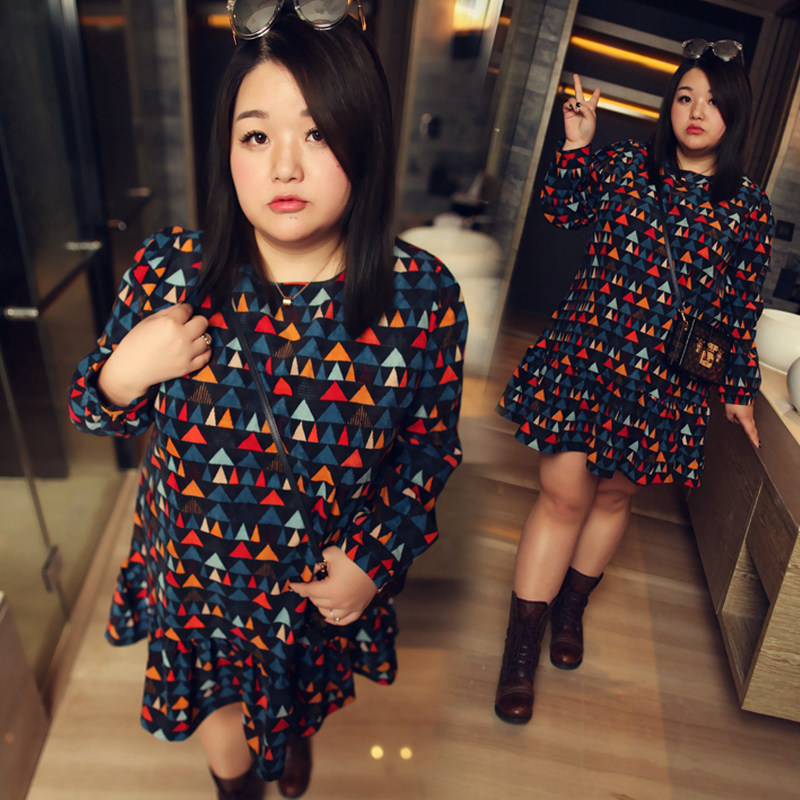 去购买 4,是假两件的一个套装哦,不用烦心搭配,特别适合