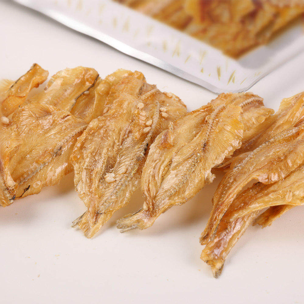 日本进口零食品 玛丽斯 芝麻香脆沙丁鱼干71g 休闲小吃小鱼仔鱼干