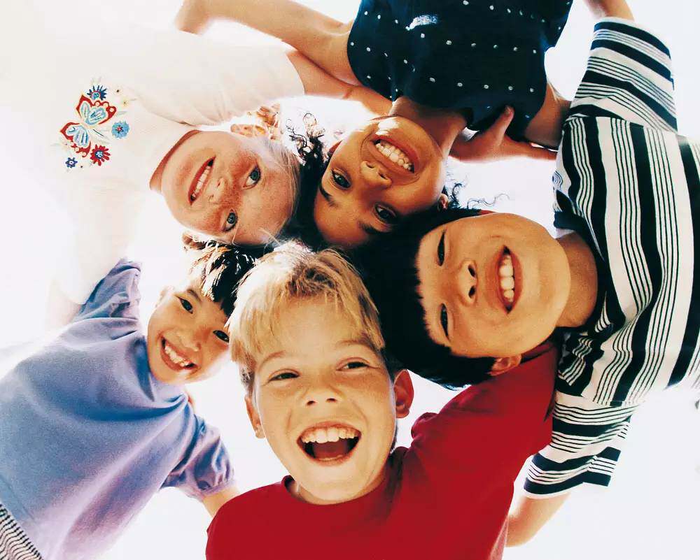 孩子交朋友 父母干涉还是放手?