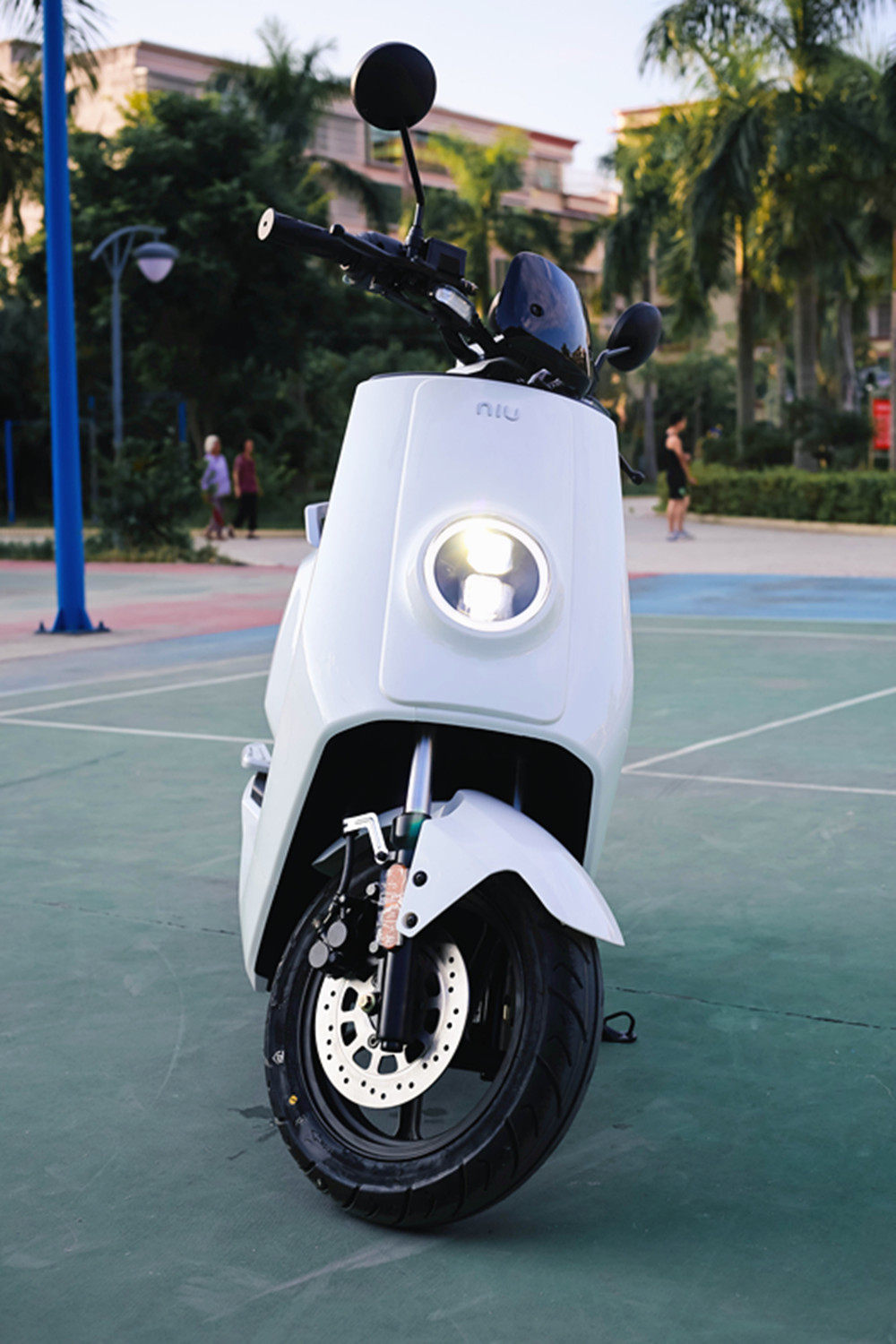 小牛n1s改变历史电动车 延续高续航亮点