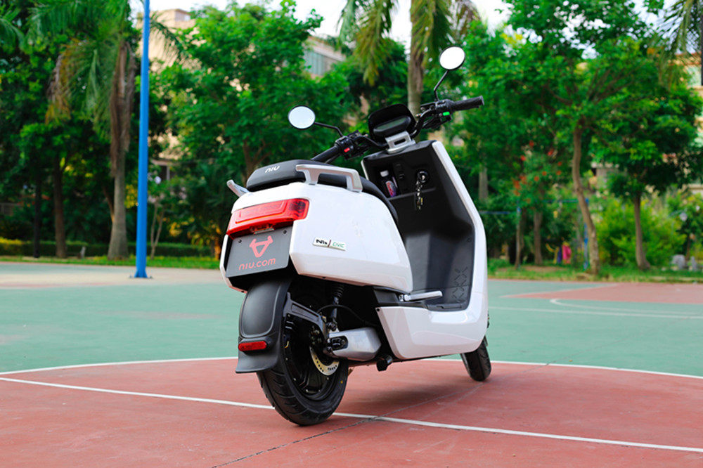 小牛n1s改变历史电动车 延续高续航亮点