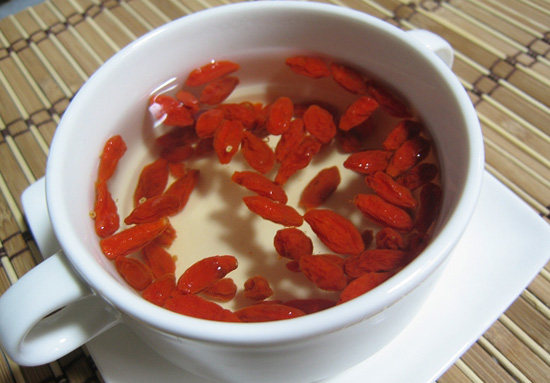 女生每月四期保养,哪怕到了四十岁都不显老哦!