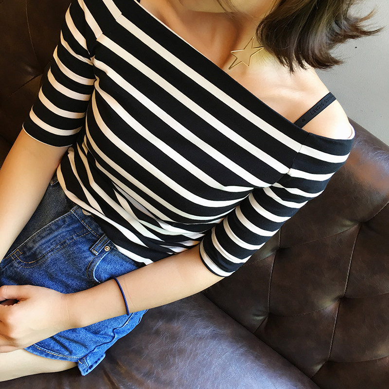 鸡皮肤穿不了漏肩t恤(鸡皮肤一辈子都穿不了裙子)