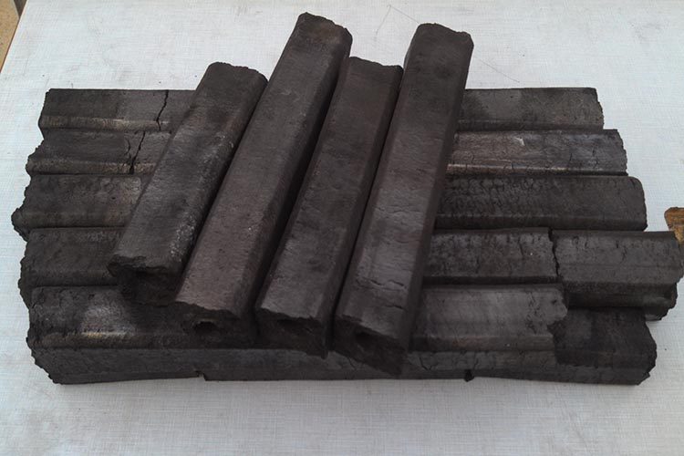 为了除甲醛在地板下铺竹炭,新房装修要这么拼吗