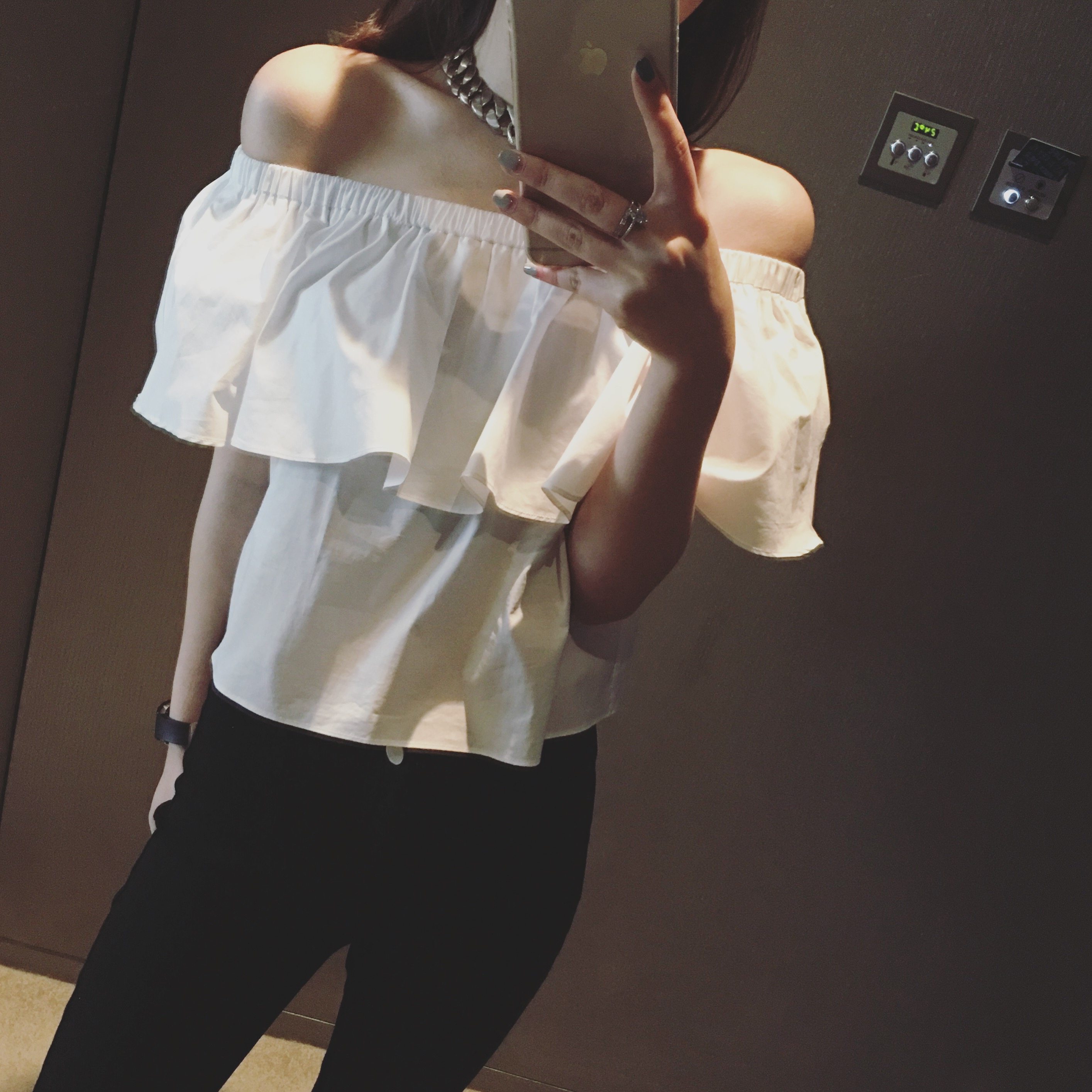 有一种美的力量叫做露肩袖