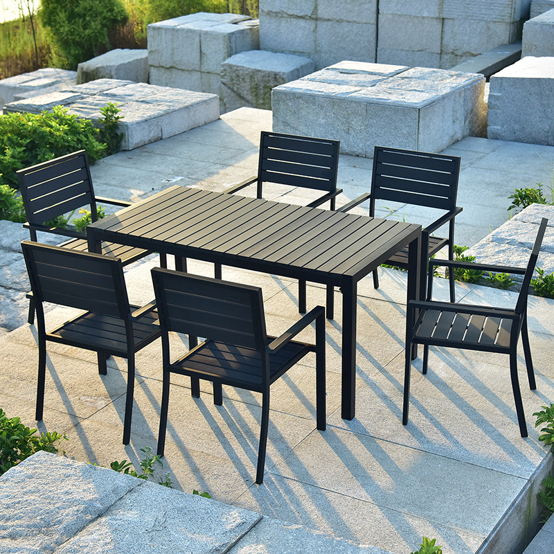 铁艺宜家室外桌椅组合创意家具 塑木庭院休闲户外露天餐桌椅7套
