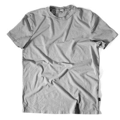 衣服皱的穿不出去?挂烫机让你跟褶皱说拜拜