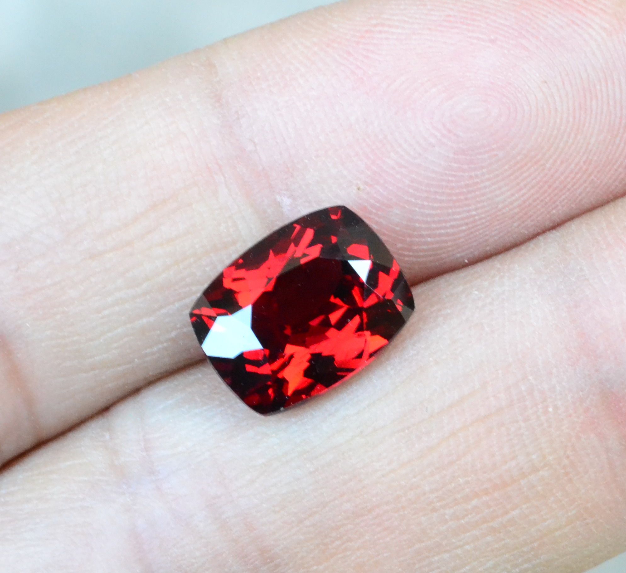 天然马达加斯加石榴石裸石戒面,纯天然 超艳丽,我们对自己的东西负责