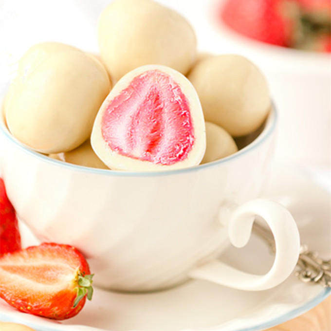 怡浓纯脂草莓夹心白巧克力礼盒装手工diy七夕情人节生日送女友