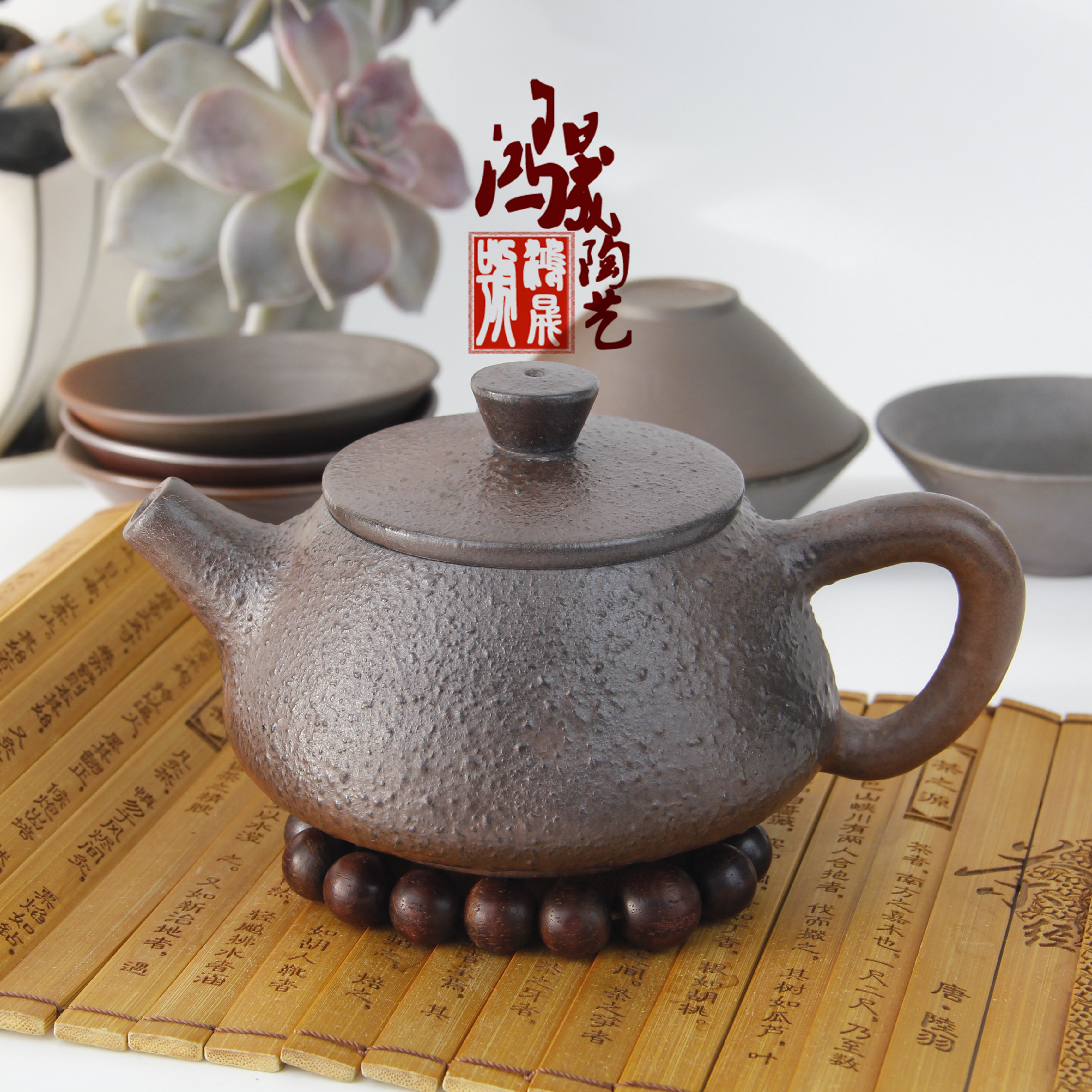 鸿晟陶艺 云南建水紫陶功夫茶具 茶壶 全手工窑变素壶 柴烧石瓢壶