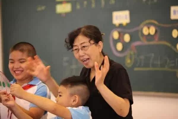 一起探究吴老师课堂的秘密!