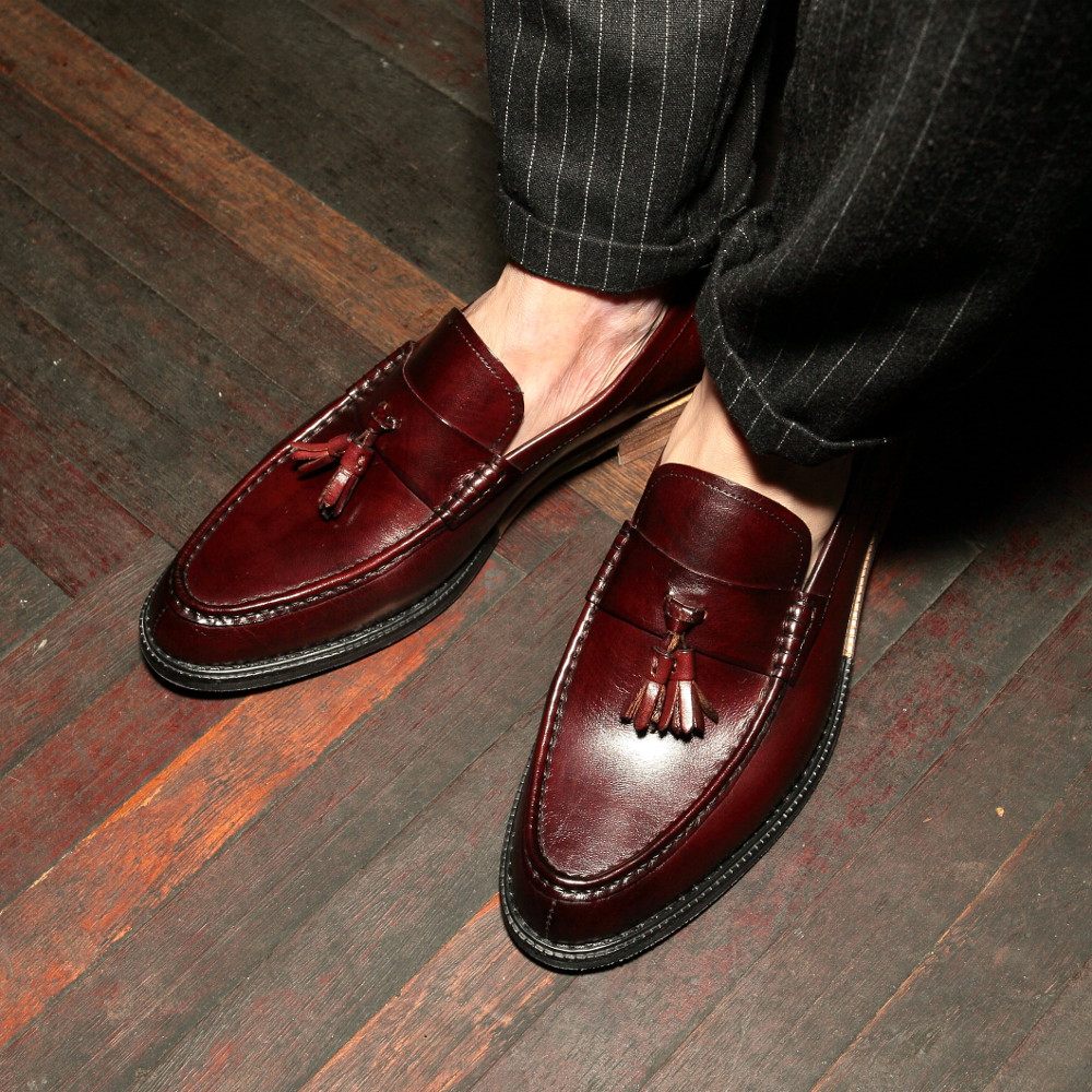 流苏皮鞋男真皮尖头复古做旧英伦男鞋潮流休闲皮鞋发型