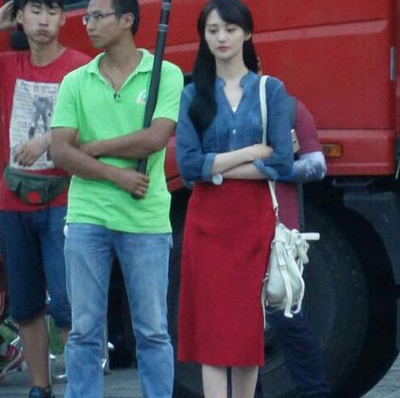   贝微微一笑很倾城