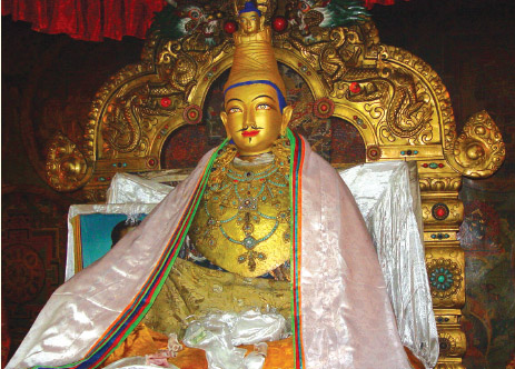 剪不断的佛缘 松赞干布像 念珠并不是藏传佛教所独有的,但藏传佛教所