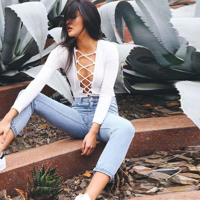 炎炎夏日时髦搭 泳衣外穿才是真时尚