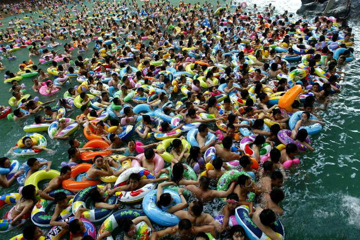 穿上泳衣做最美的"饺子"