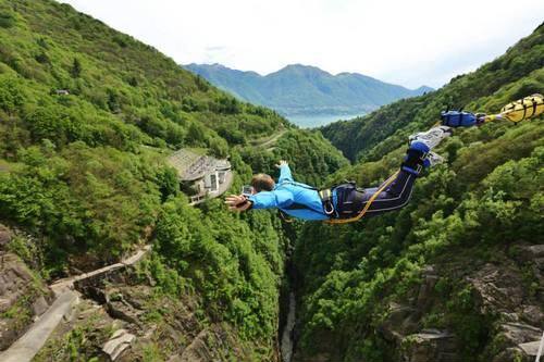 惊心动魄 世界十大最高蹦极(一)