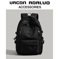 Черная коллекция и доставка подарочной сумки в торговом центре